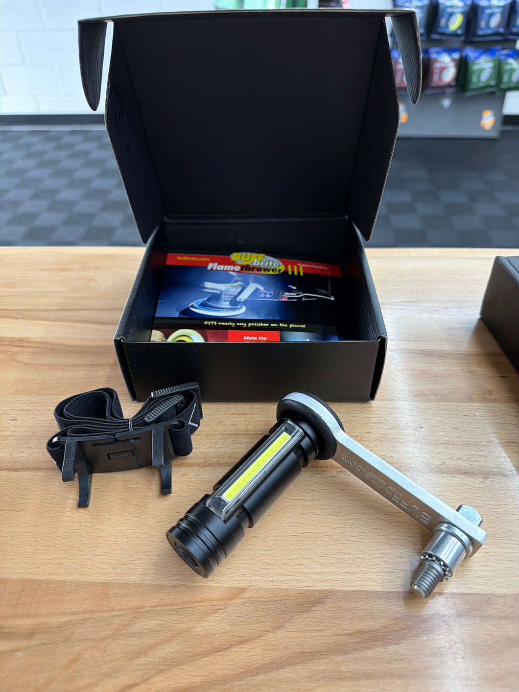 Buffbrite Flamethrower III Polishing Light System