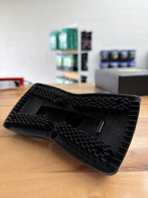 Load image into Gallery viewer, Fur reel hammerhead
